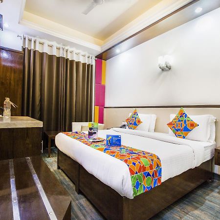 Fabhotel Marble Arch Karol Bagh Delhi  Exterior photo
