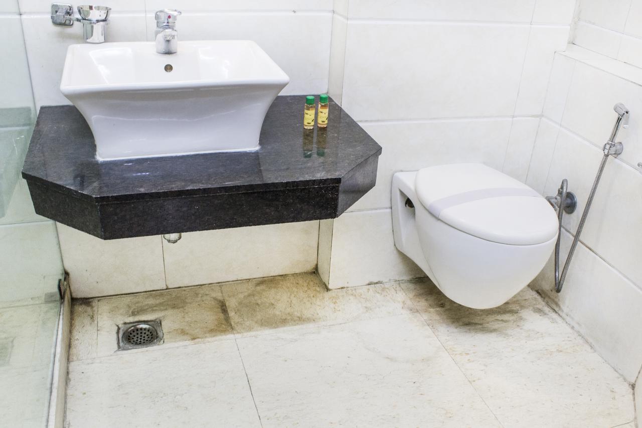 Fabhotel Marble Arch Karol Bagh Delhi  Exterior photo